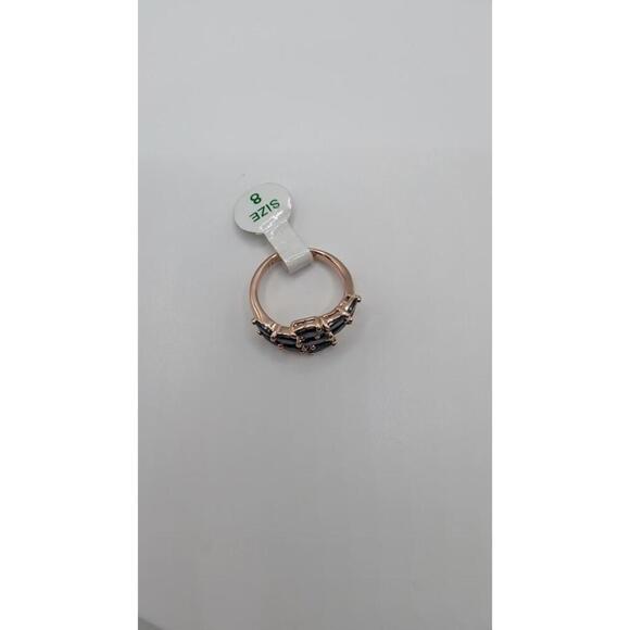 Elegant Rose Gold Ring with Black Gemstones Size 8 - Picture 4 of 9